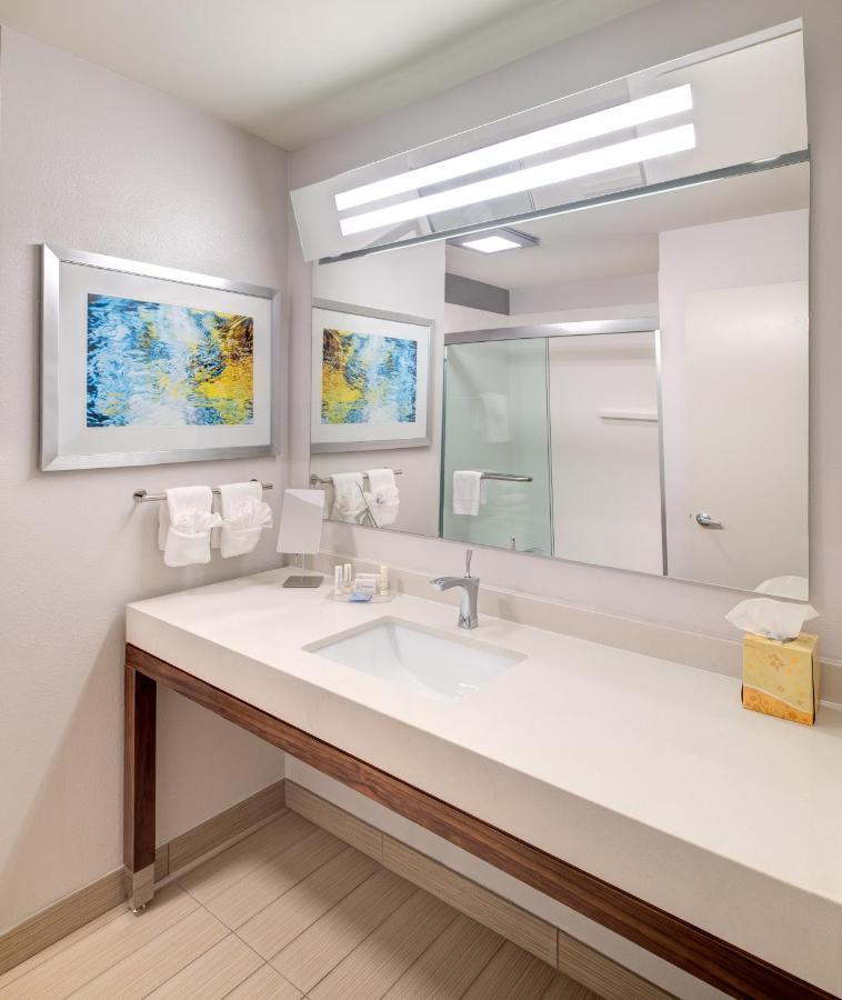 Courtyard By Marriott Columbia Northeast/Fort Jackson Area Екстер'єр фото