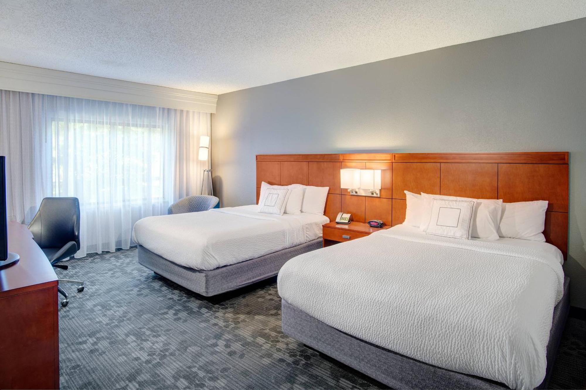Courtyard By Marriott Columbia Northeast/Fort Jackson Area Екстер'єр фото