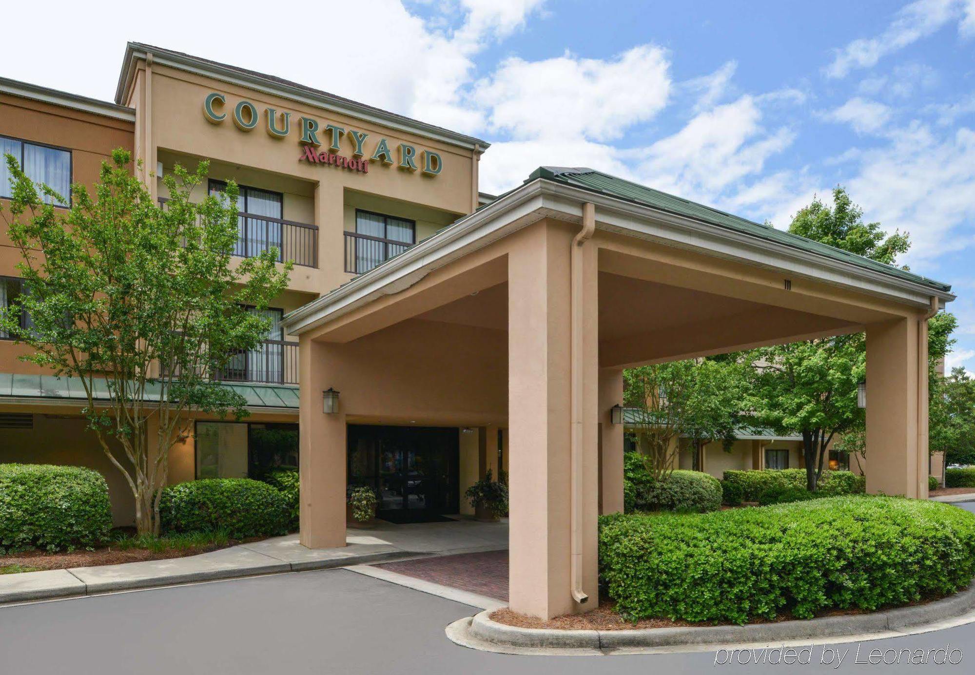 Courtyard By Marriott Columbia Northeast/Fort Jackson Area Екстер'єр фото