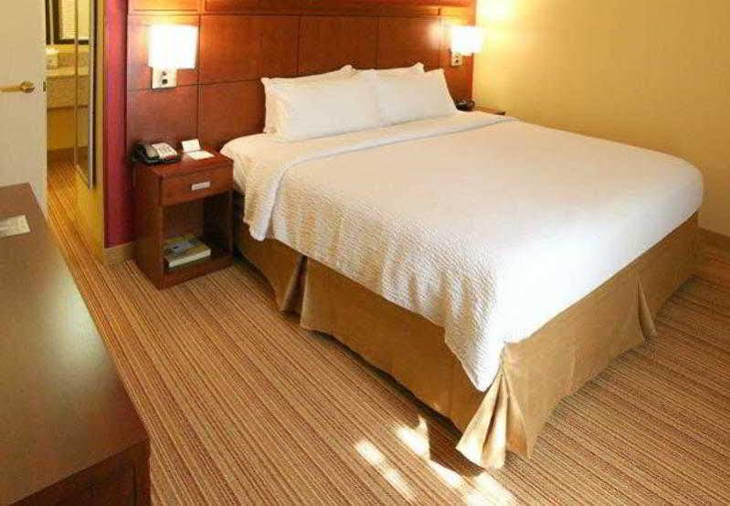 Courtyard By Marriott Columbia Northeast/Fort Jackson Area Екстер'єр фото